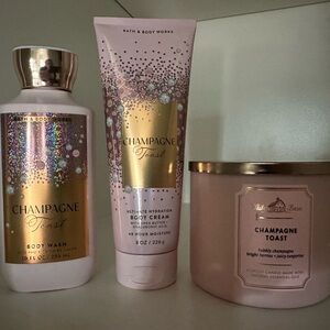 Bath & Body Works Champagne Toast Body Wash Set - Pink and Gold